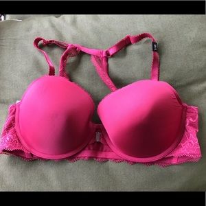 NEW WITH TAGS Torrid racerback bra, size 42C